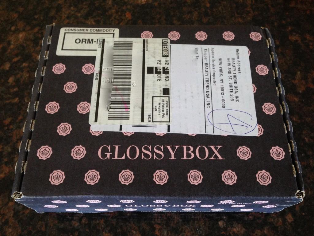 September GLOSSYBOX - "All You Need for Fall"