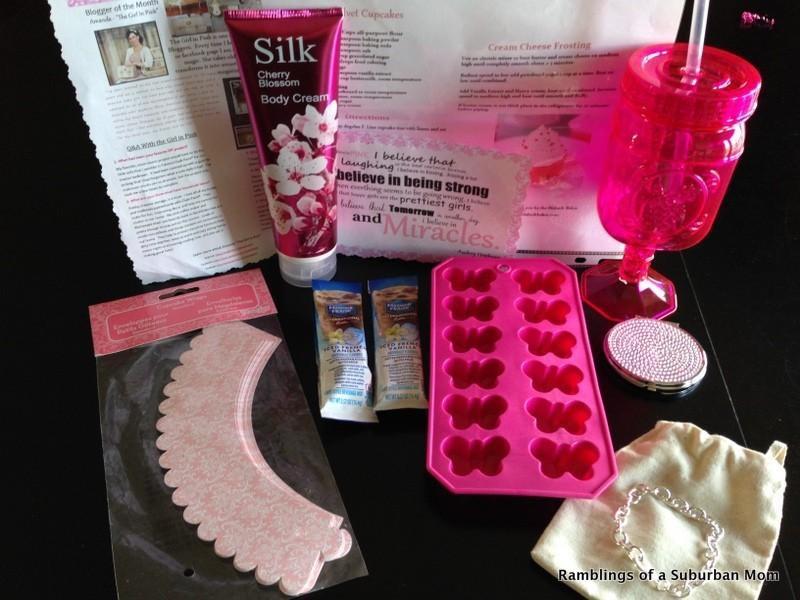 May 2014 The Holiday Housewife Box