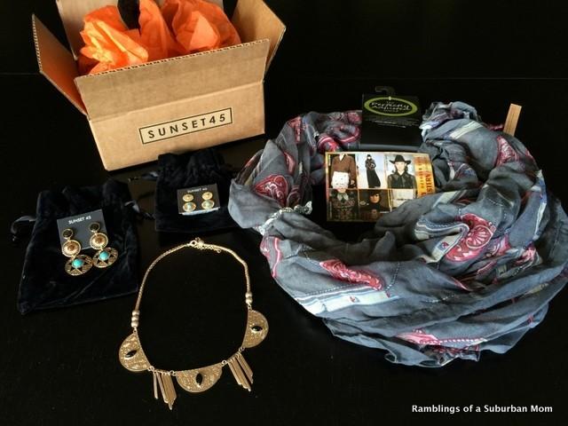 October 2014 The Little Luxuries Box