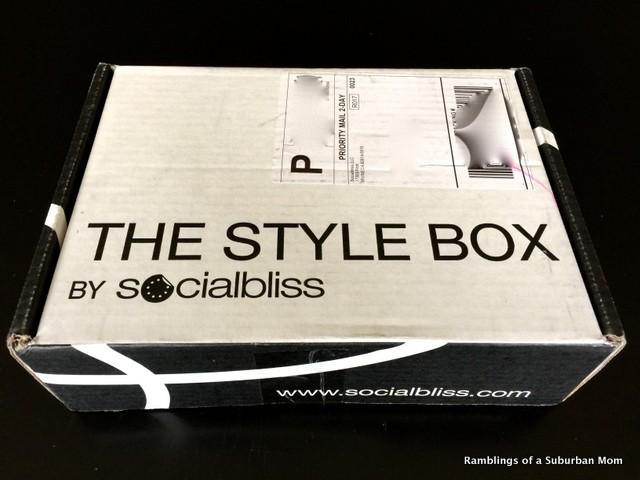 October 2014 Socialbliss Style Box